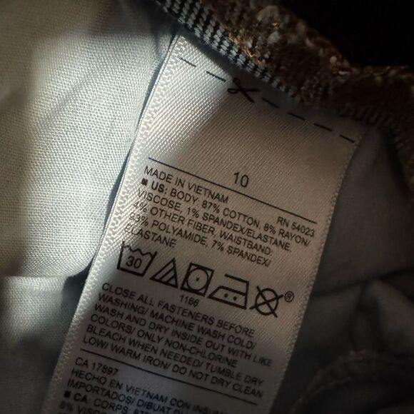 SALE! Old Navy Rockstar Super Skinny Full Panel Maternity Jeans Size 10 EUC - Picture 6 of 6